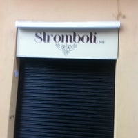รูปภาพถ่ายที่ Stromboli Bar โดย TOT XARXES เมื่อ 11/28/2013