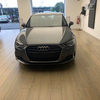 Photo taken at Audi Center Drogenbos by Wendy C. on 9/11/2019