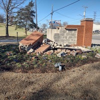 รูปภาพถ่ายที่ Mount Olivet Funeral Home &amp;amp; Cemetery โดย David G. เมื่อ 12/7/2023