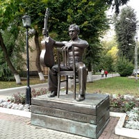 Photo taken at Памятник Владимиру Высоцкому by Eugeniy D. on 10/7/2017