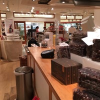 Photo taken at Williams-Sonoma by Melissa D. on 5/25/2016