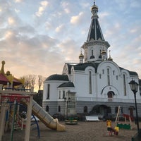 Photo taken at храм Александра Невского by Ratoncito R. on 12/18/2019