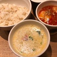 Photo taken at Soup Stock Tokyo by Yoko Y. on 3/23/2019