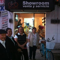 Foto diambil di Cyclo Spazio oleh Edgar R. pada 9/16/2012