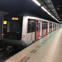 Photo taken at Tram 2 Centraal Station - Nieuw Sloten by Iain B. on 5/22/2017