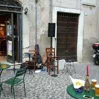 Photo taken at beer here piazza delle erbe by Massimiliano S. on 7/15/2016