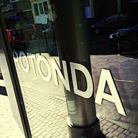 Foto diambil di ROTONDA Business Club oleh Jörg O. pada 6/12/2014