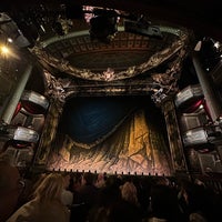 รูปภาพถ่ายที่ His Majesty&amp;#39;s Theatre โดย Charmaine Mae เมื่อ 12/19/2023