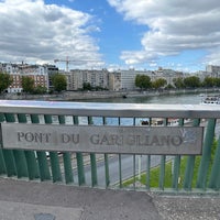 Photo taken at Pont du Garigliano by Ardavan B. on 8/9/2023