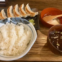 Photo taken at 肉汁餃子のダンダダン by Sohei M. on 4/2/2021