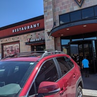 Photo taken at BJ&#39;s Restaurant &amp; Brewhouse by Jeff on 5/12/2019