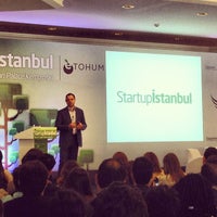 Foto tomada en Startup Istanbul  por Burak B. el 5/16/2013