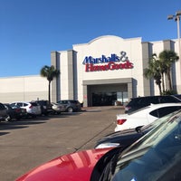 Photo taken at Marshalls by Shelby H. on 2/20/2019