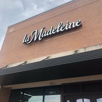 Photo taken at la Madeleine French Bakery &amp;amp; Café Sawyer Heights by Shelby H. on 8/4/2019