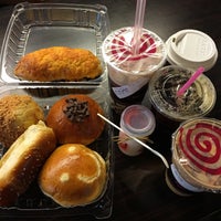 3/7/2016에 Yoshiko S.님이 Sweet Hut Bakery &amp;amp; Cafe에서 찍은 사진