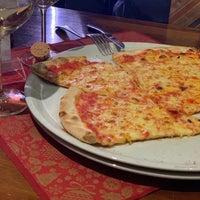1/15/2020 tarihinde Amandaziyaretçi tarafından Pizzeria La Baita'de çekilen fotoğraf