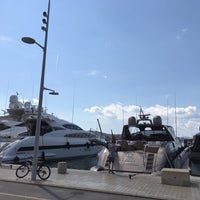 La Petite Plage Restaurant