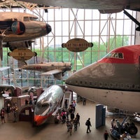 Photo taken at Air and Space Museum Store by Dermawan T. on 5/16/2018
