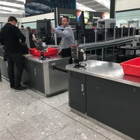 Photo taken at Fast Track Security/Passport Control - T5 by Chris B. on 4/21/2017