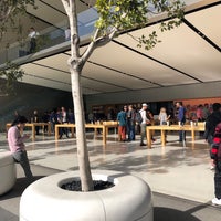 Photo taken at Apple Union Square by Chris B. on 2/2/2018