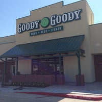 Photo taken at Goody Goody Liquor by Victor P. on 6/3/2013