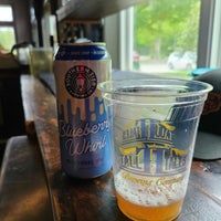 Photo taken at Tall Tales Brewery And Pub by Trisha T. on 6/3/2022