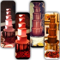 Foto scattata a Amor Chocolate Fountains da Chevelle C. il 10/11/2012