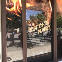 รูปภาพถ่ายที่ Buckhorn Grill โดย planetmackie เมื่อ 7/25/2017