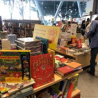 Photo taken at Libreria Gandhi by Lo G. on 1/29/2022