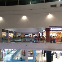 9/24/2017에 Kumar G.님이 R City Mall에서 찍은 사진