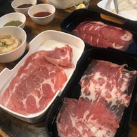 Photo taken at Butcher Beef &amp;amp; Beer by aon z. on 10/31/2018