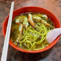 Photo taken at Geylang Prawn Noodle by Lebel on 1/24/2024