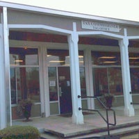 Lee County Tax Commissioner And Tag Office - Government Building in Leesburg