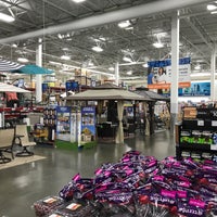 Photo taken at Sam&amp;#39;s Club by ᴡ C. on 5/5/2017