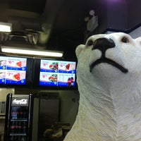 9/28/2012에 Alex K.님이 Koala Kebabs Donairs에서 찍은 사진