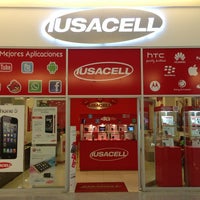 Photo taken at Dealer_Iusacell by Ric N. on 7/22/2013