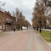 Photo taken at Аллея скульптур by RM on 10/18/2021