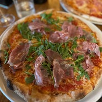 5/8/2024にRashaad S.がTutto Pizza &amp;amp; Pastaで撮った写真