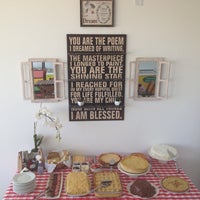 Photo taken at Sorveteria Ula Ula by Carlos P. on 4/20/2013