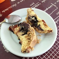 Photo taken at Sorveteria Ula Ula by Carlos P. on 5/18/2013