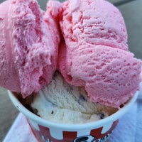 8/19/2023にLolaがUncle Dave&amp;#39;s Homemade Ice Creamで撮った写真