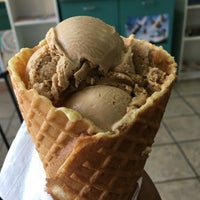 Photo taken at Mariposa Ice Cream by ᴡ C. on 8/27/2016