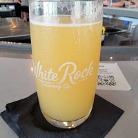 Photo taken at White Rock Alehouse &amp; Brewery by Jeffrey P. on 6/18/2022