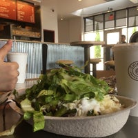 Photo taken at Chipotle Mexican Grill by Antonio T. on 7/19/2016