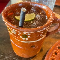 Das Foto wurde bei D&amp;#39; La Santa Mexican Cuisine &amp;amp; Grill von Lindsey S. am 6/25/2022 aufgenommen