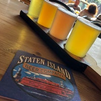 Photo taken at Staten Island Beer Co. by Steve on 6/9/2018