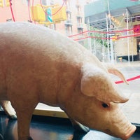 Photo taken at Pig Bleecker by Spiros A. on 9/19/2018
