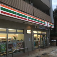 Photo taken at 7-Eleven by Mari I. on 5/6/2018