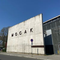 Foto tirada no(a) Muzeum Sztuki Współczesnej w Krakowie MOCAK por Evgeniya S. em 9/10/2023
