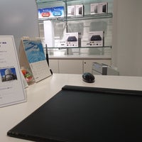 Photo taken at Sony Store by R S. on 8/20/2016